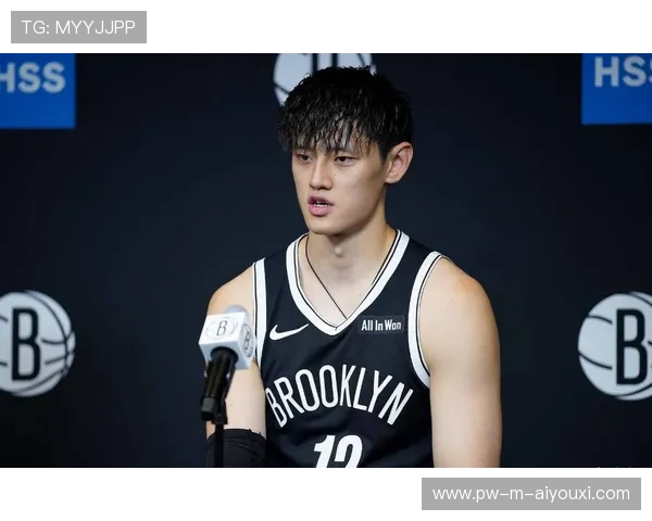 球员谈判内幕：曾凡博为何选择澳洲？回国队考量揭秘！