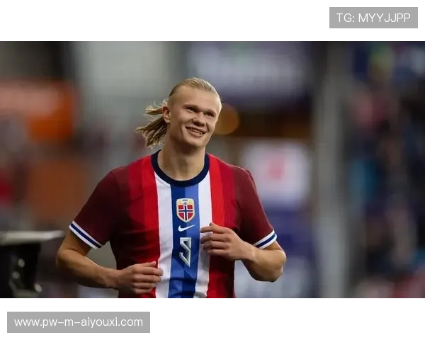 哈兰德背身护球转身即射，挪威锋线效能惊人