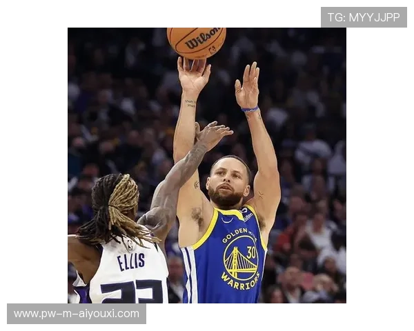 库里外线火力十足，勇士三分精准如有神助——一次关于训练与专注的启示